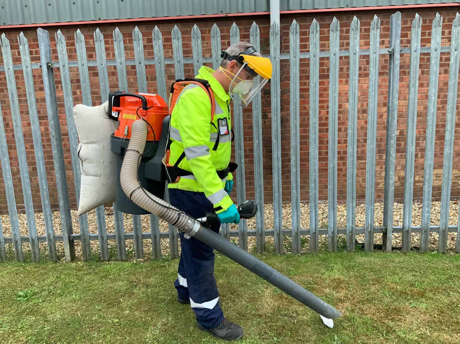 Safely Conducting Demonstrations